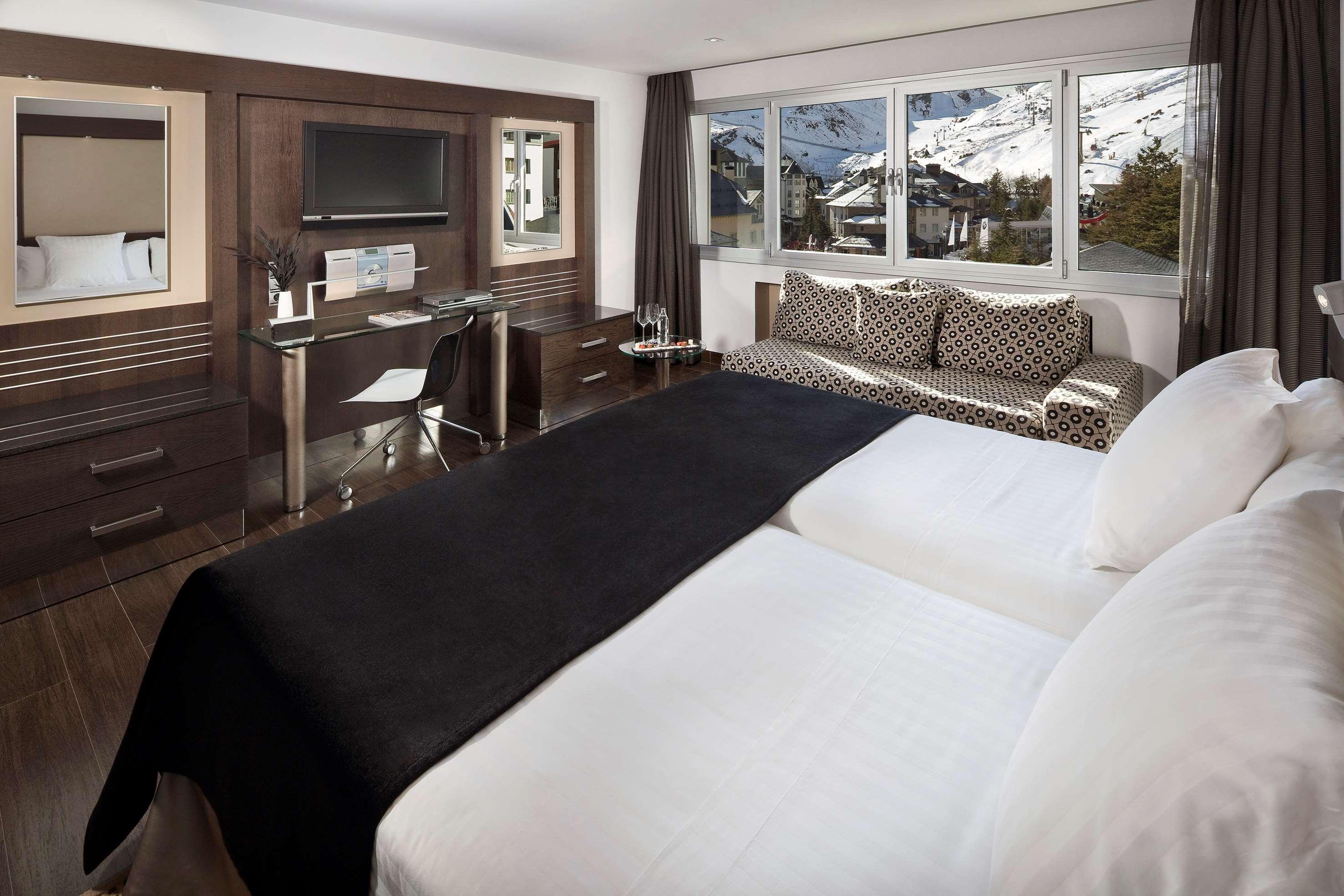 Hotel Melia Sol Y Nieve Sierra Nevada Exteriér fotografie